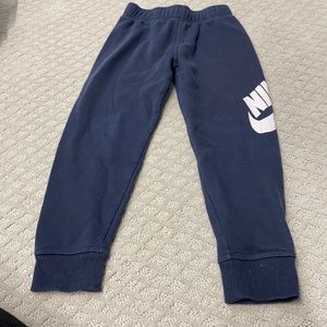 Boys Nike size 7 joggers